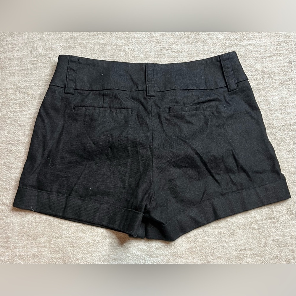 EXPRESS Linen Blend Black Chino Shorts Size 2 Small Midi Mid Rise Belt Loops - Picture 3 of 6